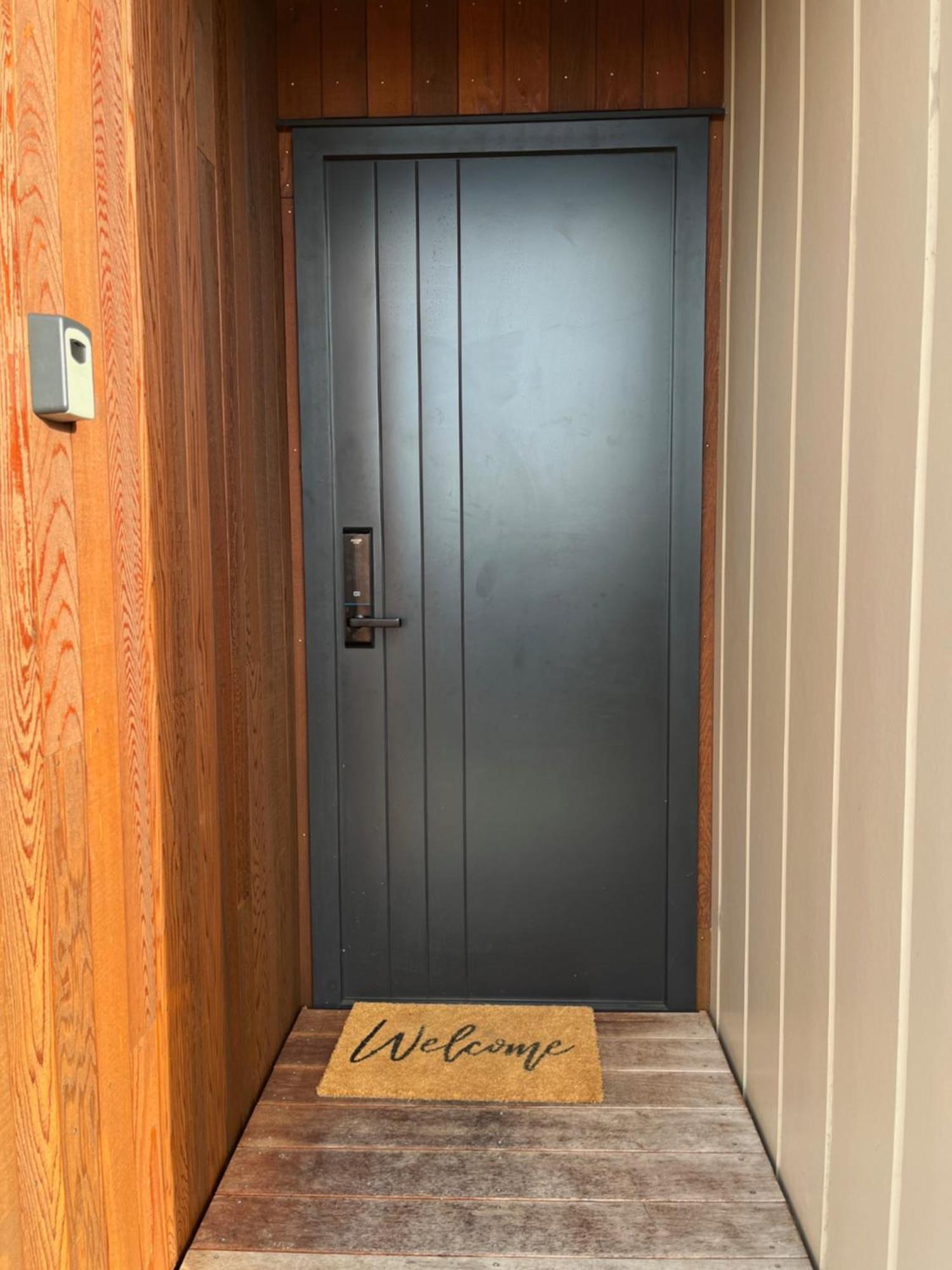 The Little Lake House Te Anau Exterior photo